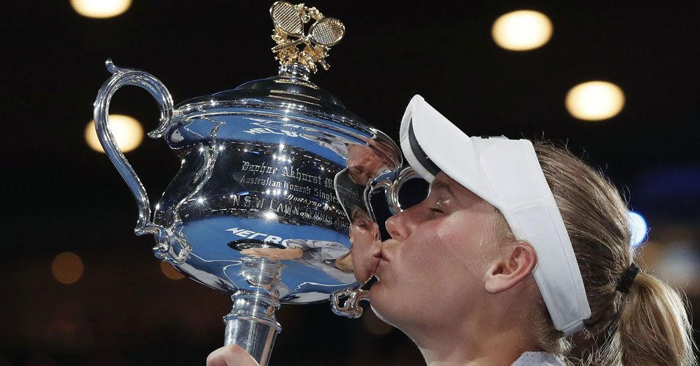 Air Mata Wozniacki Tumpah Merayakan Titel Grand Slam Pertamanya