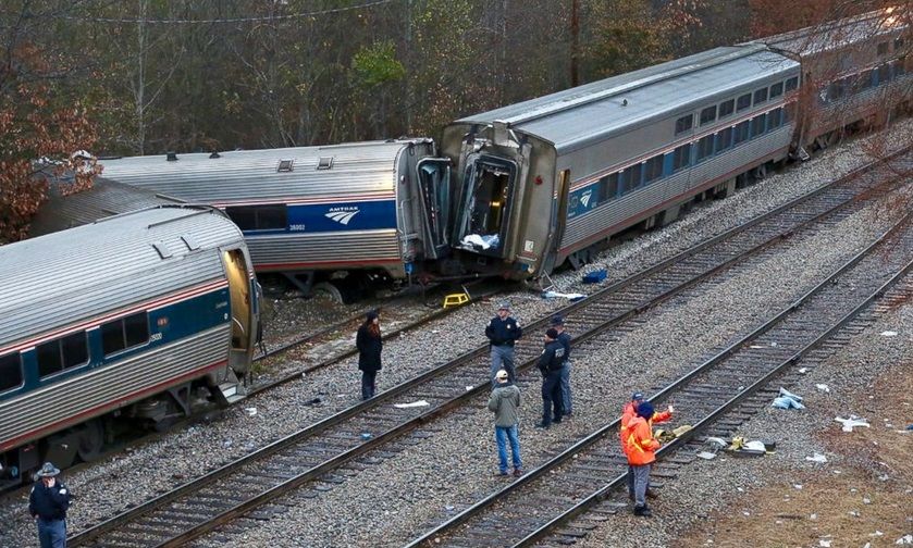 Tabrakan Kereta Amtrak, 2 Orang Tewas dan 116 Terluka 