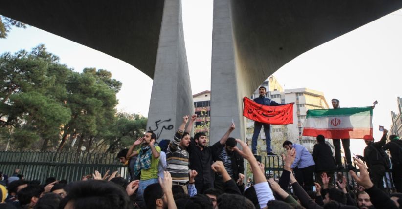 Diguncang Demonstrasi Besar, Ada Apa dengan Iran?