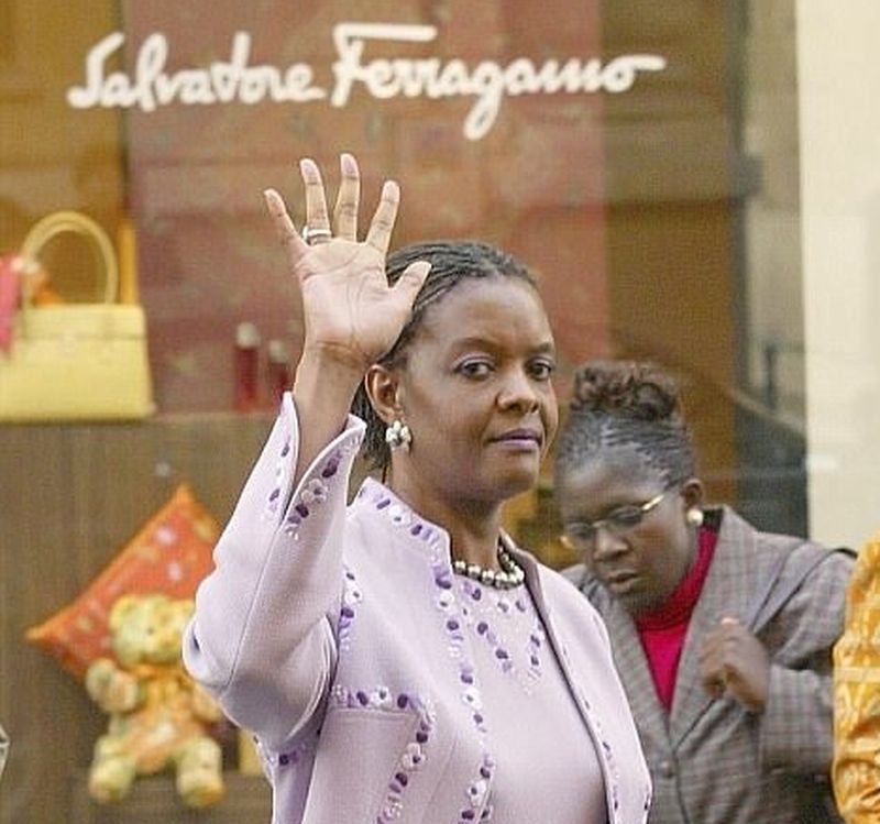 Mengintip Kehidupan Glamor Ibu Negara Zimbabwe Grace Mugabe