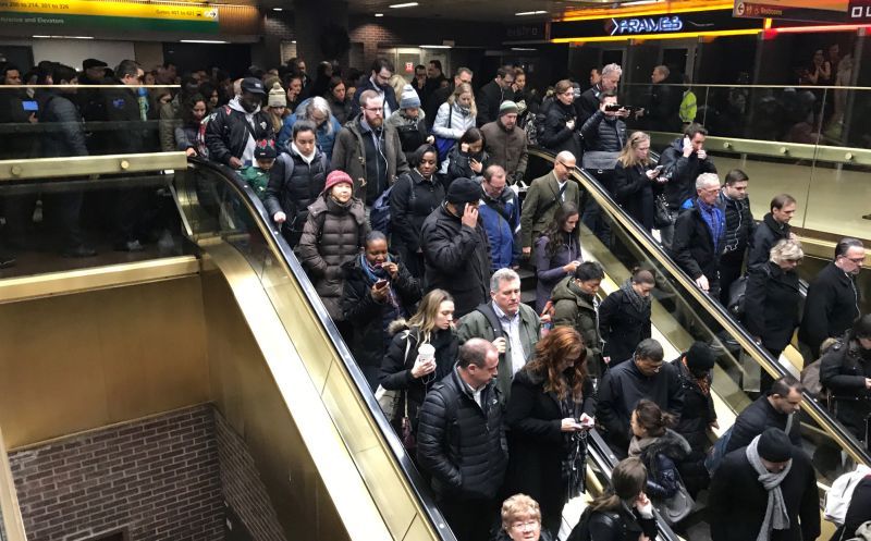 Ledakan di Terminal Bus New York, Ada Bom yang Diikat di Tubuh