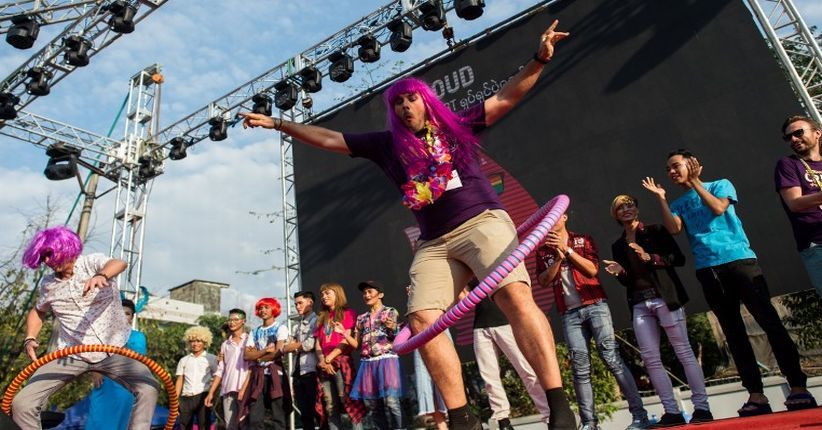Myanmar Gelar Festival LGBT di Tempat Umum