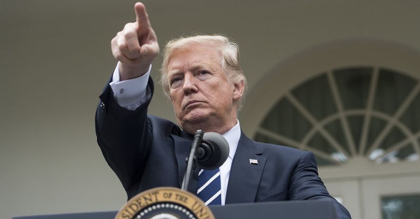 Pascapenembakan di Florida, Trump Dukung Pengetatan Senjata Api di AS