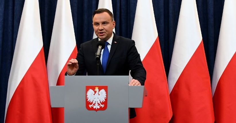 Polandia Akan Sahkan RUU Tolak Terlibat dalam Holocaust Nazi Jerman