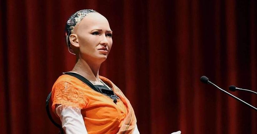 Robot Warga Negara Saudi 'Sophia' Ternyata Idolakan Shah Rukh Khan