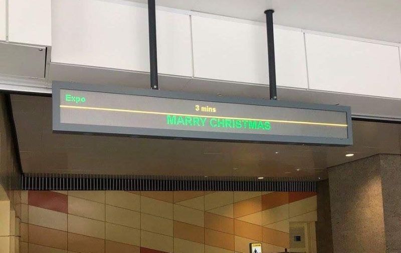 Operator Kereta Singapura Di-bully Gara-Gara Tulis 'Marry Christmas'