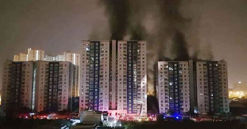 Kompleks Apartemen di Vietnam Terbakar, 13 Orang Tewas
