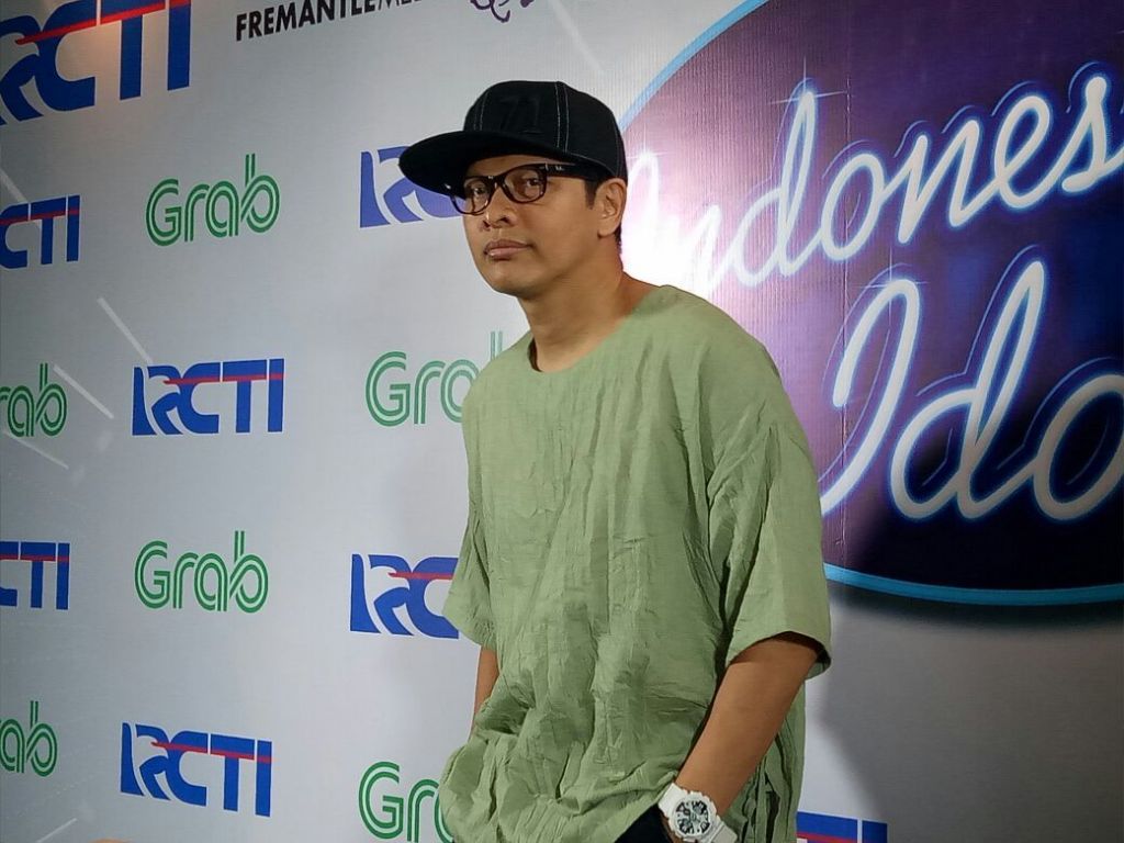 Armand Maulana Siapkan Album Solo, Bagaimana Nasib GIGI?