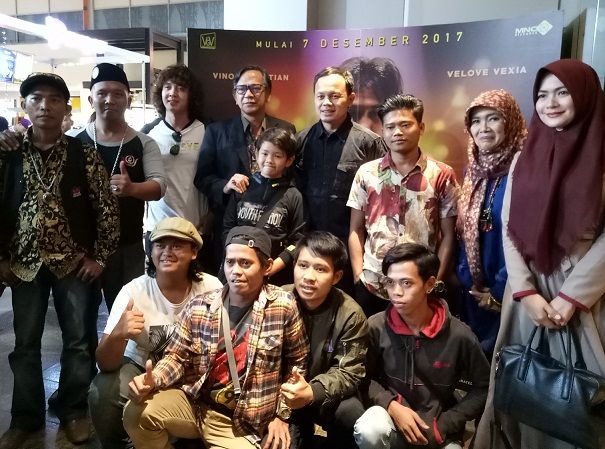 Dua Kali Menonton â€œChrisyeâ€, Bima Arya Masih Menangis Terisak-isak