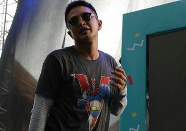 Satu Dekade Vakum, D.O.T Grogi Nyanyi di Panggung