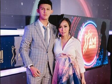 Hamil Tujuh Bulan, Rinni Wulandari Kurangi Aktivitas Luar Kota