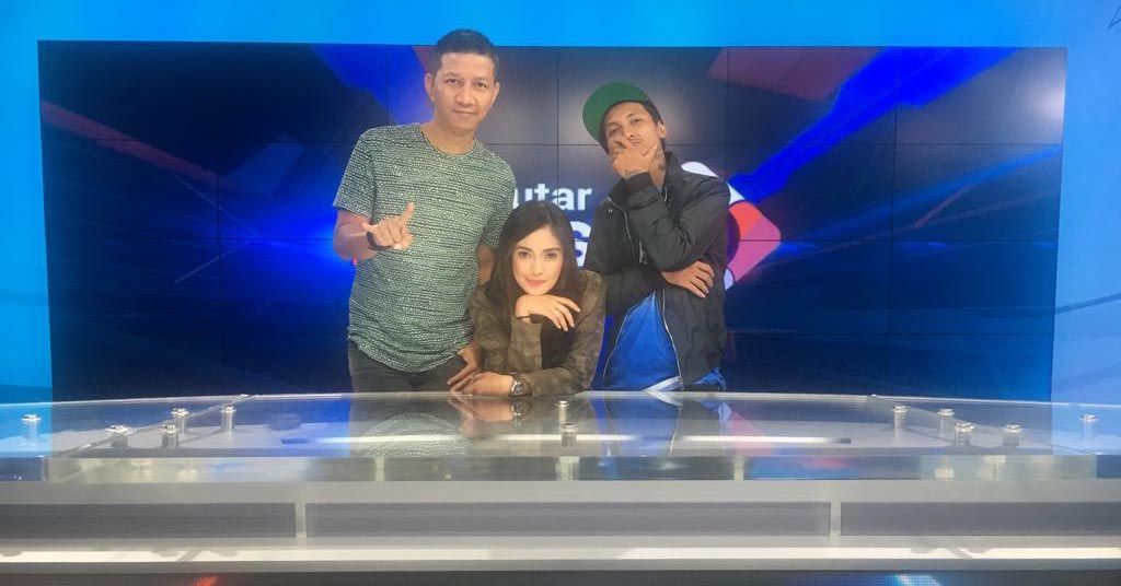 Lepas Single Bersamamu, The Row: Liriknya Sesuai Kids Zaman Now