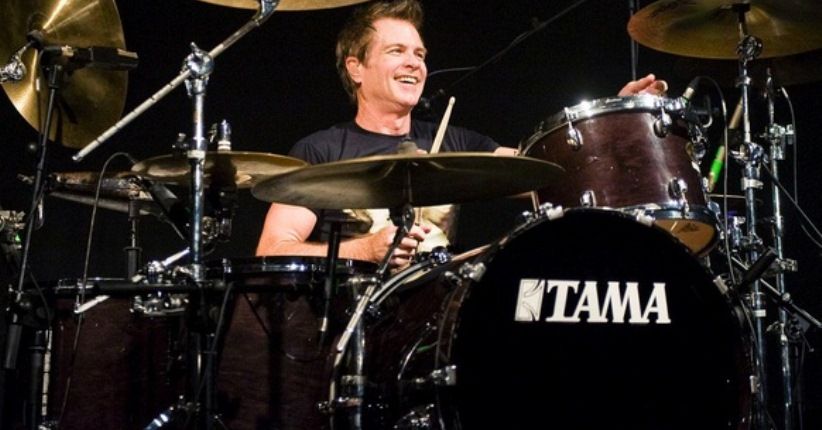 Mengenal Parkinson, Penyebab Kematian Drummer Legendaris Mr. Big
