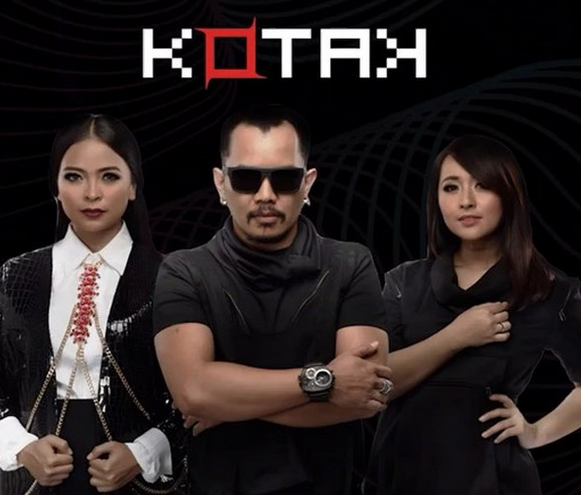 Akhir Tahun Kotak Manggung di Jepang 