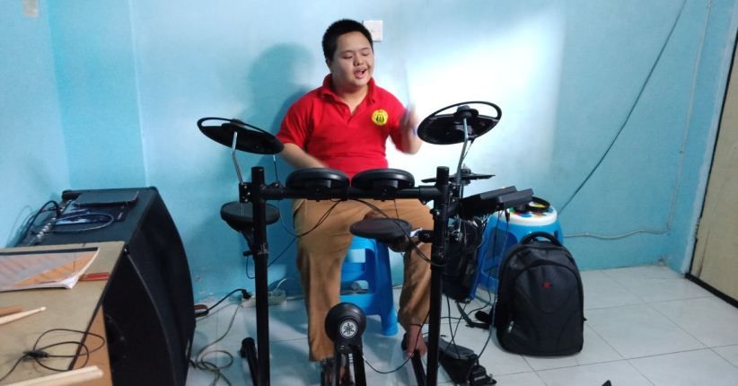 Kisah Sukses Anak Penyandang Down Syndrome dari Payakumbuh