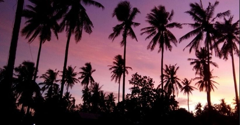 Berburu Pesona Sunset di Pantai Anyer, Keindahannya Menggoda Wisatawan