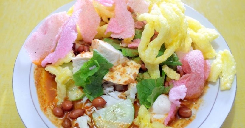 Carissa Putri Lestarikan Kuliner Betawi di Jakarta, Turis Harus Coba!