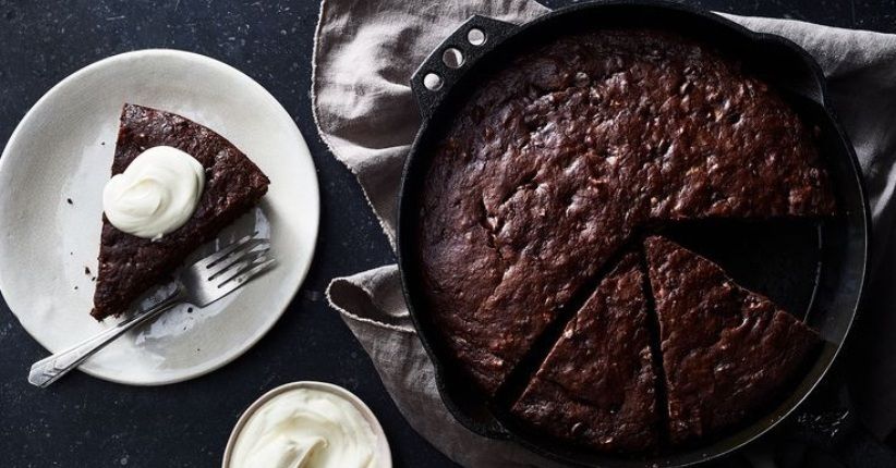 Camilan Manis saat Hujan, Coba Bolu Pisang dengan Dark Chocolate