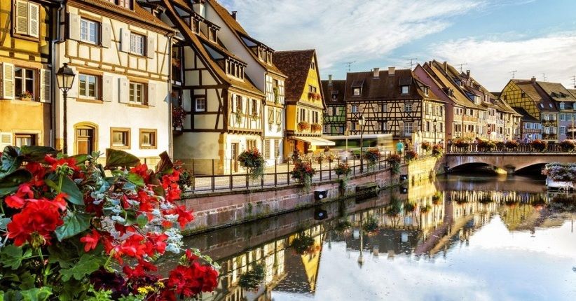 Rayakan Valentine, Kunjungi Lovers Bridge Legenda Romantis Prancis