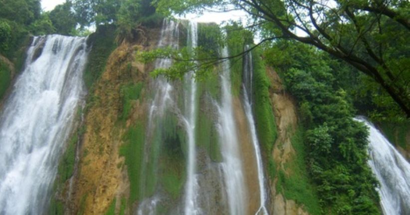 Indahnya 5 Air Terjun di Indonesia, Nomor 1 yang Tertinggi