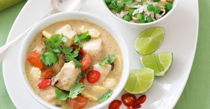 Makan Malam ala Restoran, Coba Resep Green Thai Fish Curry