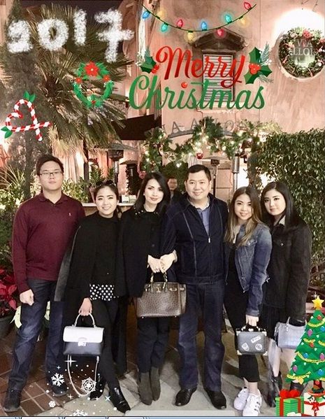 Kehangatan Suasana Natal Keluarga Hary Tanoesoedibjo di Beverly Hills