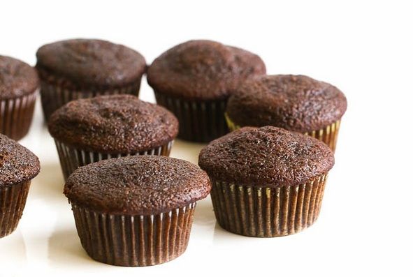 Lezatnya Black Magic Cake, Camilan Tahun Baru yang Mudah Dibuat