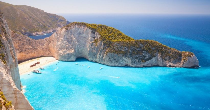 Intip Keindahan Pulau Ionian, Tempat Liburan Pre-Moon Harry dan Meghan