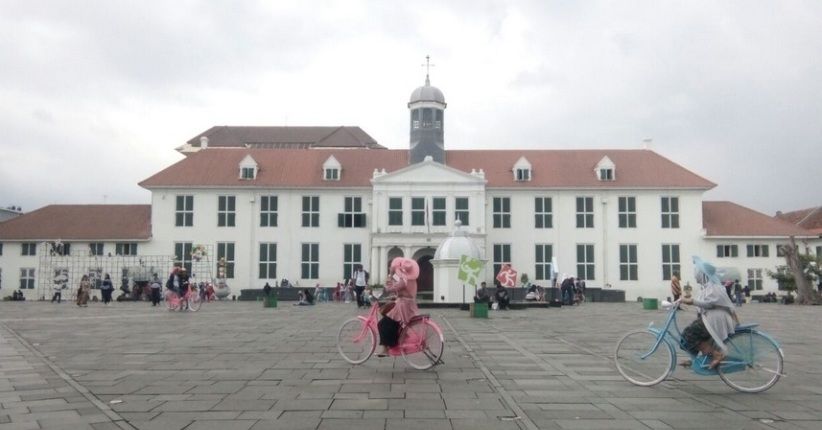 Kota Tua, Destinasi Wisata Murah yang Tak Pernah Sepi Pengunjung
