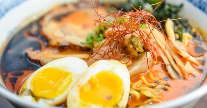 5 Ramen Paling Enak, Cicipi Salad Rumput Laut di O Sushi