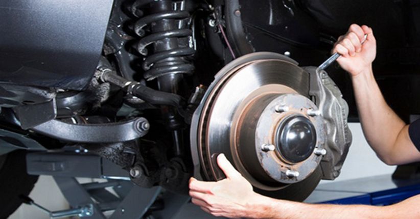 Untung-Rugi Servis di Bengkel Resmi dan Tidak Resmi