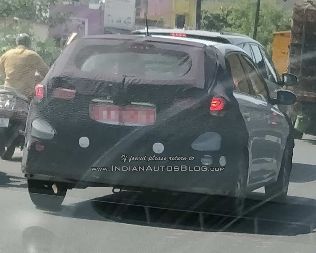 Hyundai i20 Facelift Kembali Tertangkap Kamera Pakai Kamuflase