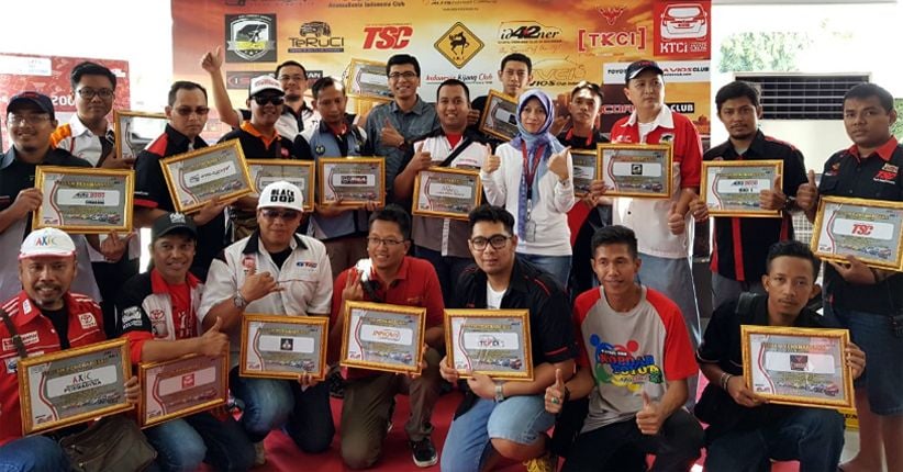 18 Komunitas Mobil Toyota Ramaikan Kopdar Auto2000  