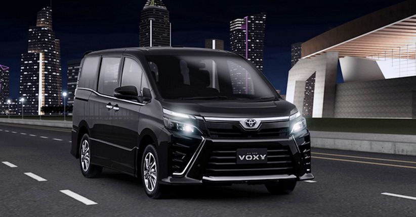 Toyota Voxy dan Agya Raih Penghargaan Mobil Terbaik di Kelasnya