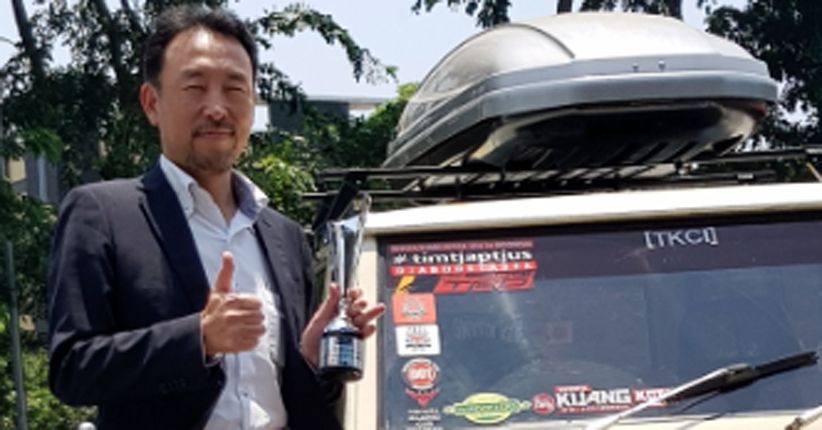 Pertahankan Market Leader, Bos Toyota Dapat Penghargaan