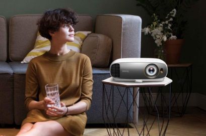 Proyektor BenQ CineHome W1700 Hadirkan Kualitas Gambar 4K