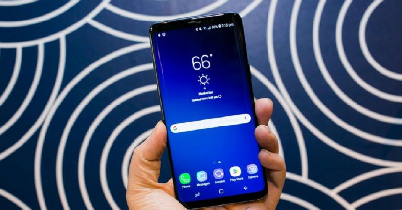 Samsung Pastikan Ponsel Layar Lipat Bukan Gimmick