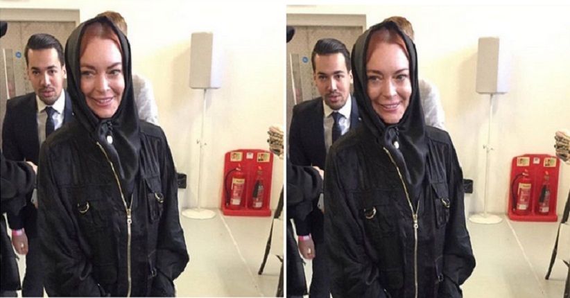 Lindsay Lohan Tampil Berhijab di London Modest Fashion Week 2018