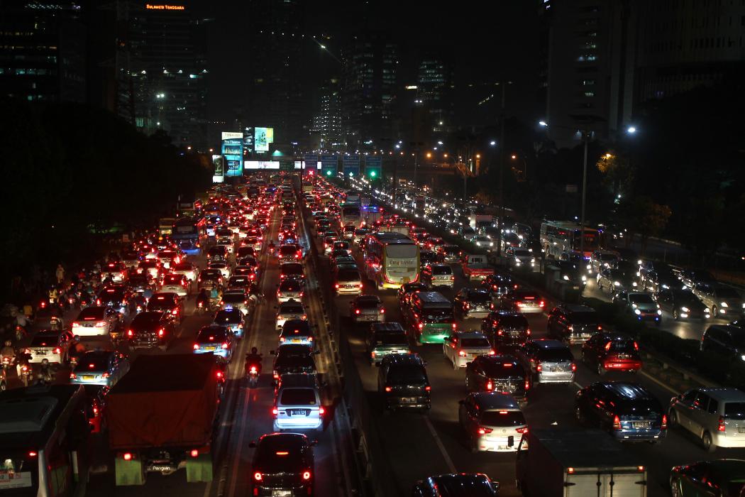 Pemprov Minta Gedung Sepanjang Thamrin-Sudirman Sediakan Lahan Parkir 