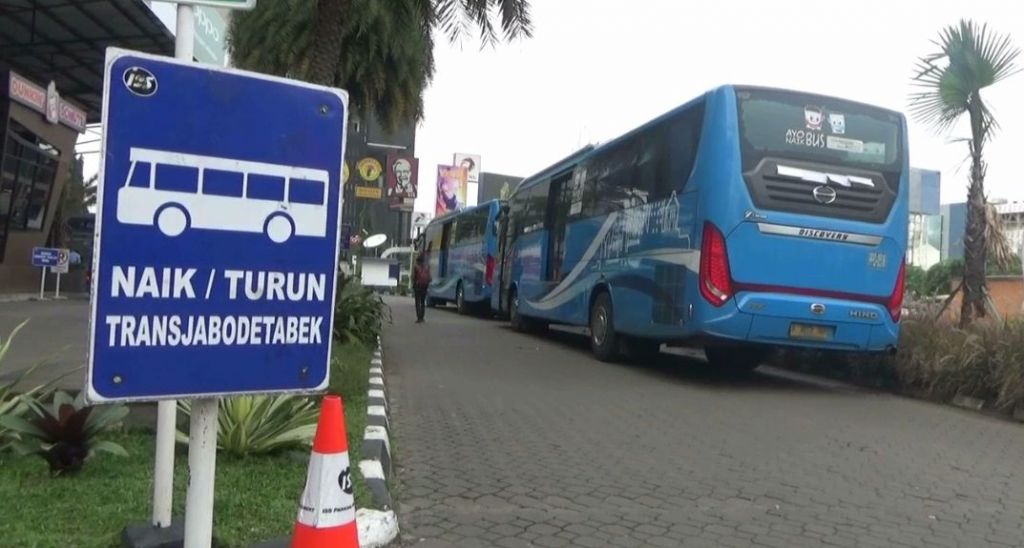 Sambut Tarif Bus Transjabodetabek Turun, Warga Minta Pelayanan Dijaga