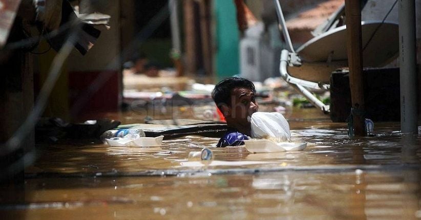 Pengungsi Korban Banjir Jakarta Mencapai 11.824 Jiwa