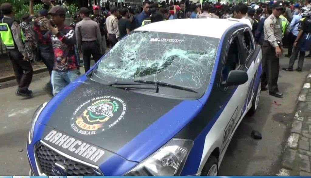 Amankan Bentrok, Polisi Kerahkan 350 Personel Bersenjata Lengkap