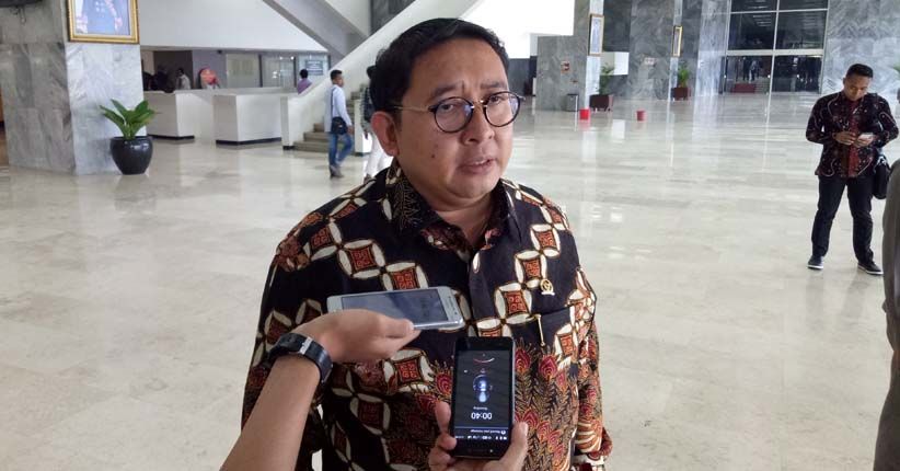 DPR Tak Setuju Ada Larangan Mahasiswi Berhijab Gunakan Cadar