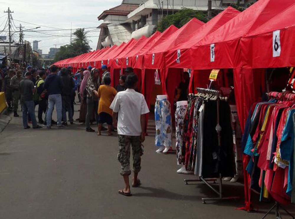 Gebrakan Anies-Sandi Menata Tanah Abang