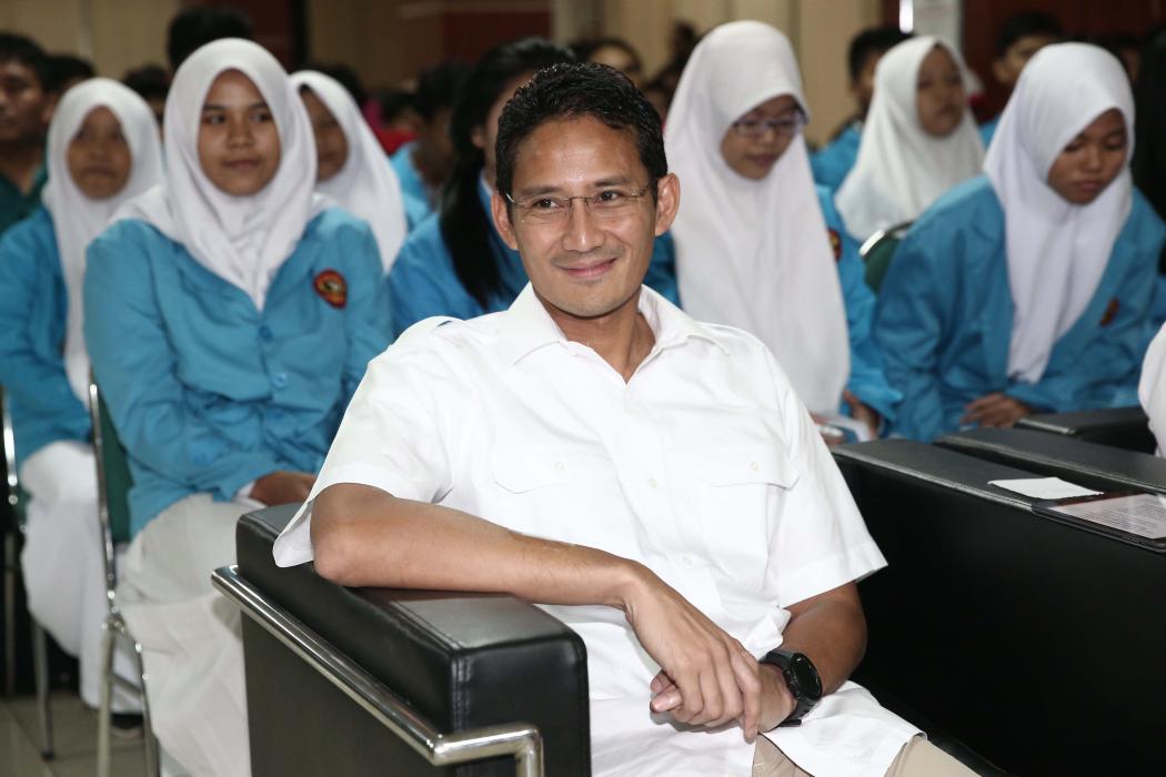 Cegah Difteri di DKI, Sandi Minta Dinkes Lebih Giat Sosialisasi Vaksin