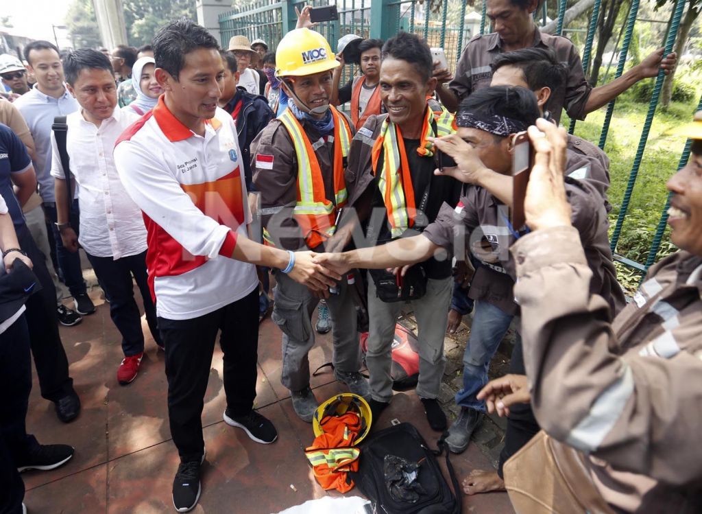 Rabu, Sandi Temui Sopir Angkot Trayek Tanah Abang Bahas Ini