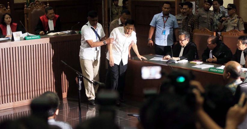 Pengusaha Money Changer Ungkap Keponakan Setnov Barter Dollar