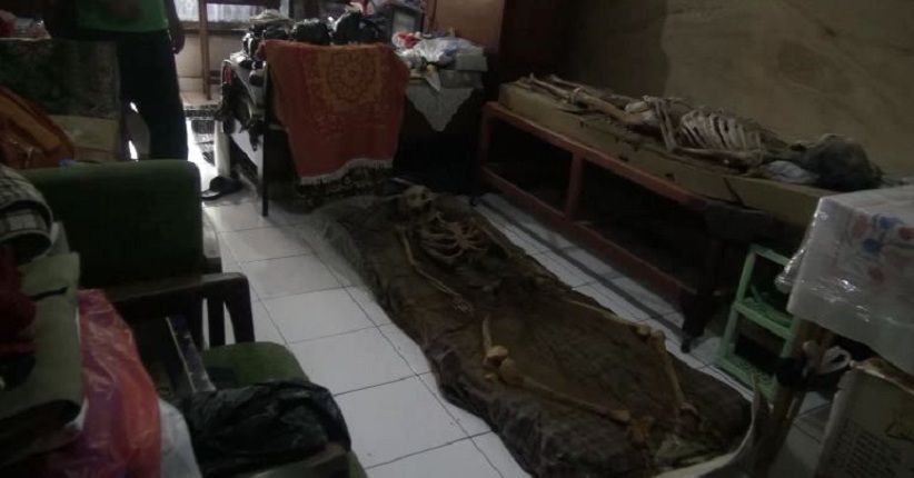 Nenek di Cimahi Simpan Mayat Suami dan Anak di Rumah Setahun Lebih