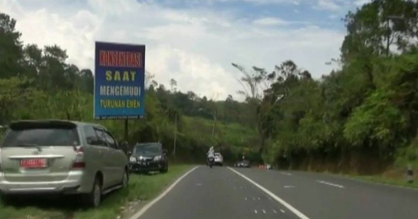Nama Tanjakan Emen Diubah Jadi Tanjakan Aman, Rambu dan Lampu Dipasang