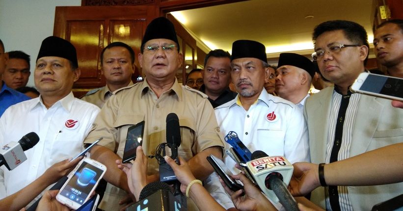 Prabowo, Anies, dan Aher Tiba di Acara Ijtima GNPF Ulama